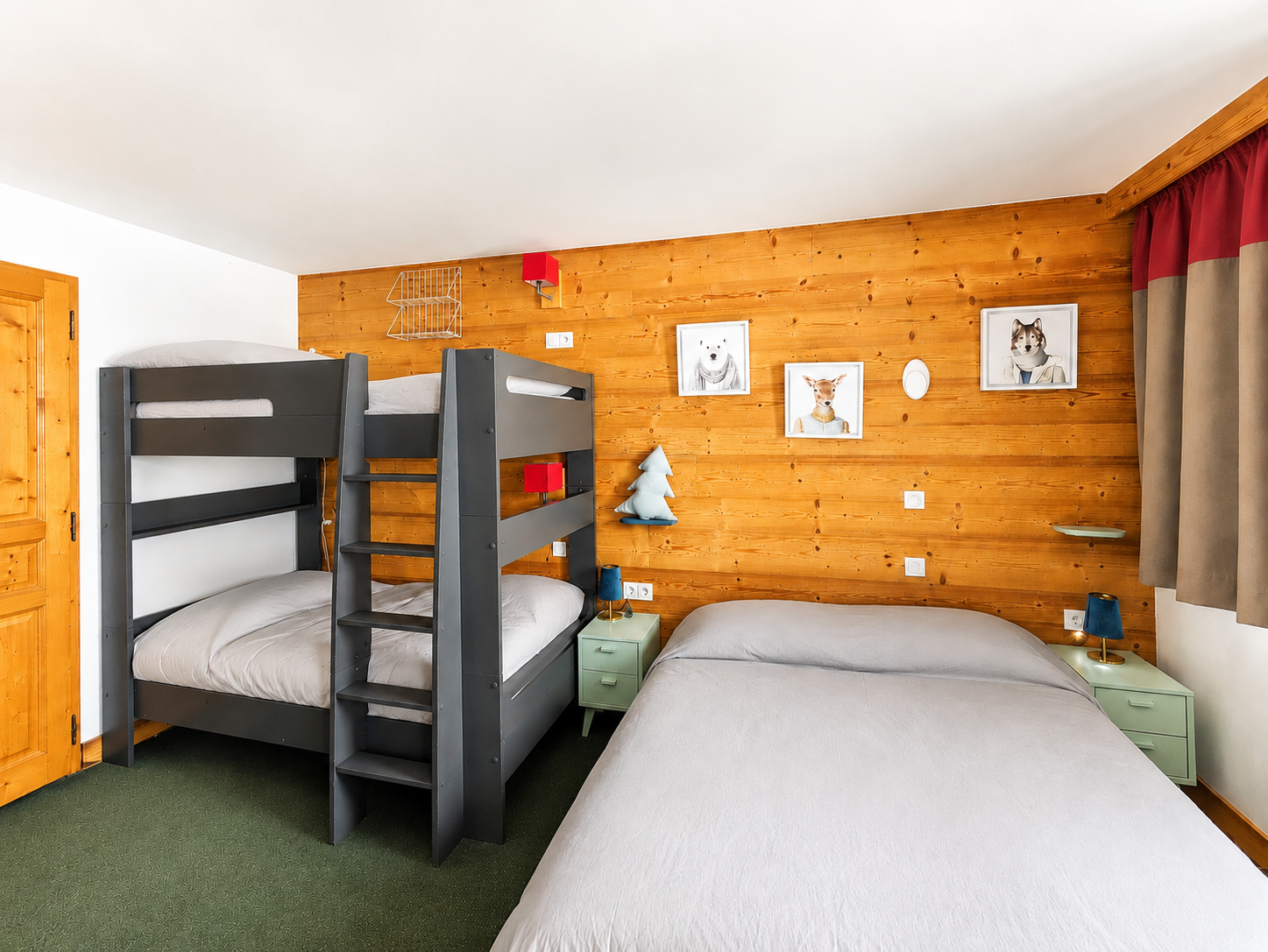 Chambre cosy avec literie grand confort pour adultes ou enfants
